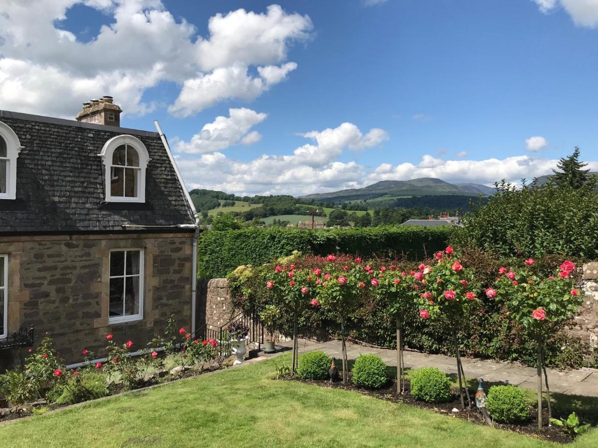 Leven House Bed And Breakfast Crieff Eksteriør billede