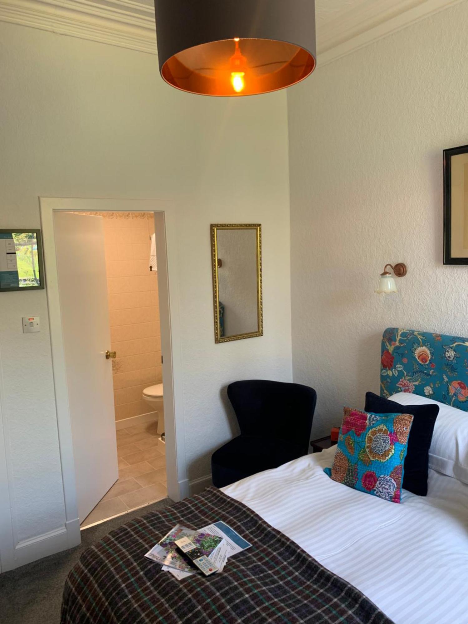 Leven House Bed And Breakfast Crieff Eksteriør billede